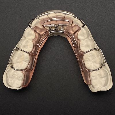 kopen Comfortable Stainless Steel Acrylic Hawley Retainer Effective Orthodontic Solution online manufacture